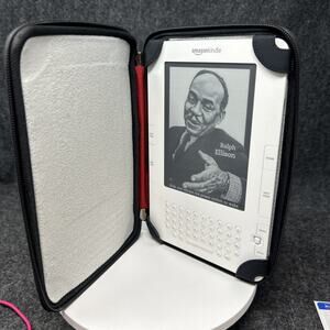 Amazon Kindle Model D00701 and M-Edge Protective Case eBook Reader Bundle WORKS